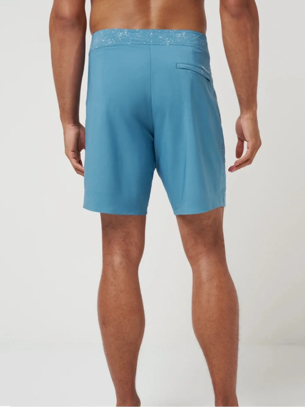 Travis Mathew Under the Sun Boardshort (captains blue) - NWT